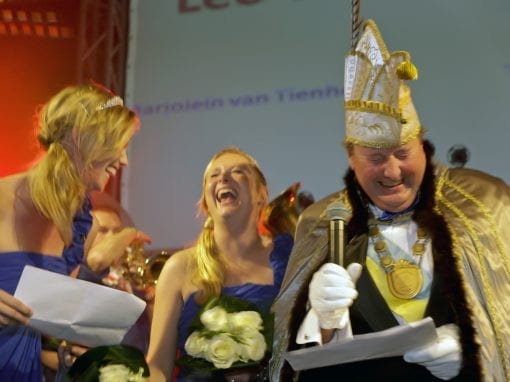 Prins Kurkentrekker – Hofdames Tessa & Marjolein