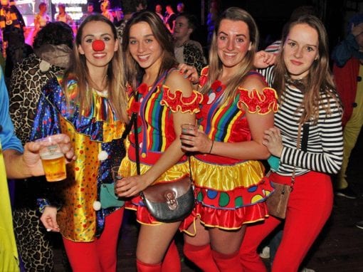 Themabal “Clowntjes 44 Feest!” 2018