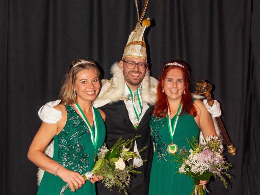 Prins Flora – Hofdames Sanne & Nathalie